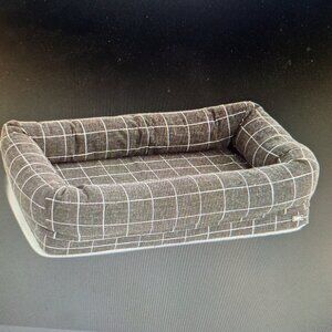 NEW Bark Pillow Bed Medium